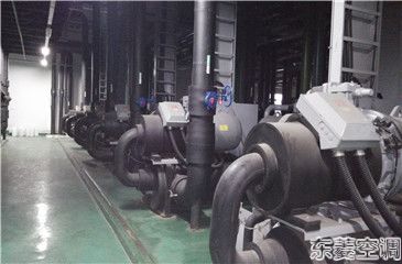 水源热泵冷水机组维修